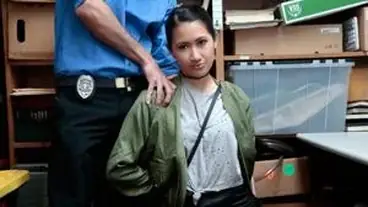 Dokumentasi Gadis Cantik Live Bersantai Kasur